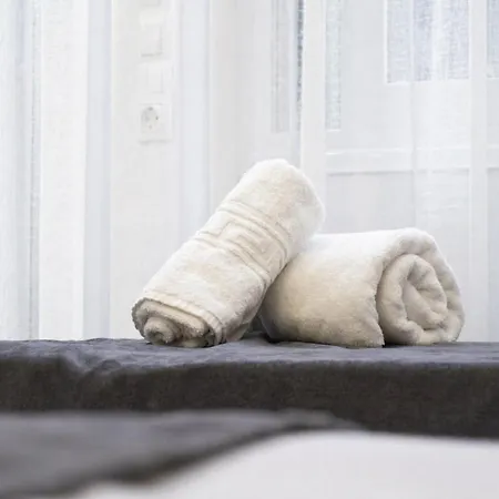 Althea Apartament *